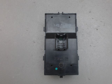 COMMANDE LEVE-GLACE PORTE AVG OPEL INSIGNIA