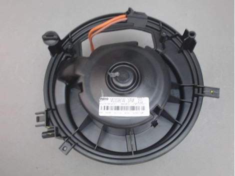 MOTEUR VENTILATEUR CHAUFFAGE VOLKSWAGEN T-ROC