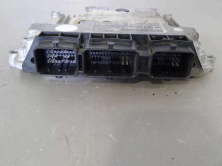 CALCULATEUR MOTEUR PEUGEOT 207