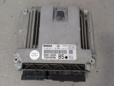 CALCULATEUR MOTEUR TOYOTA YARIS