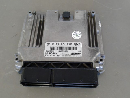 CALCULATEUR MOTEUR OPEL INSIGNIA