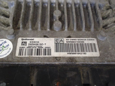 CALCULATEUR MOTEUR PEUGEOT 807