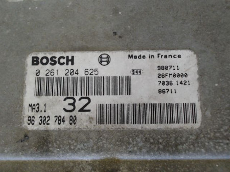 CALCULATEUR MOTEUR PEUGEOT 106