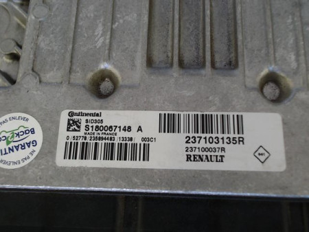 CALCULATEUR MOTEUR RENAULT MEGANE