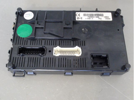 BOITIER GESTION HABITACLE RENAULT CLIO