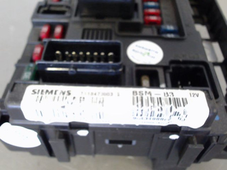 BOITE A FUSIBLES CITROEN C5