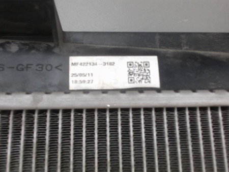 RADIATEUR TOYOTA YARIS