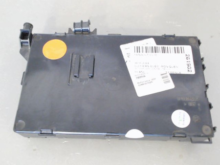 BOITIER GESTION HABITACLE RENAULT CLIO