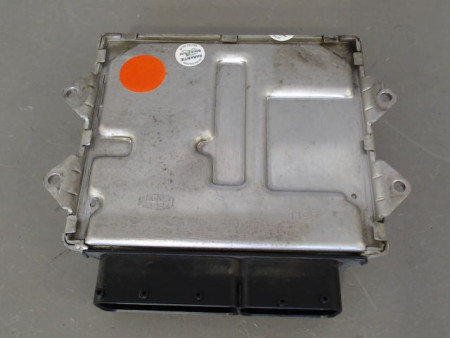 CALCULATEUR MOTEUR FIAT PUNTO