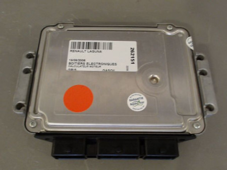 CALCULATEUR MOTEUR RENAULT LAGUNA