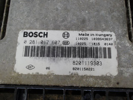 CALCULATEUR MOTEUR RENAULT ESPACE