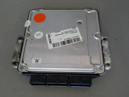 CALCULATEUR MOTEUR RENAULT ESPACE