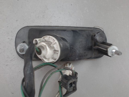 FEU BROUILLARD CENTRAL ARRIERE SUZUKI SWIFT