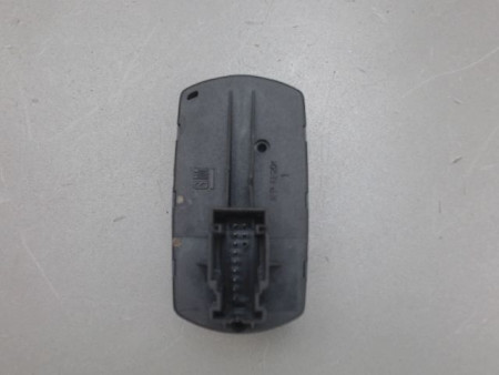 COMMANDE LEVE-GLACE PORTE AVG OPEL CORSA