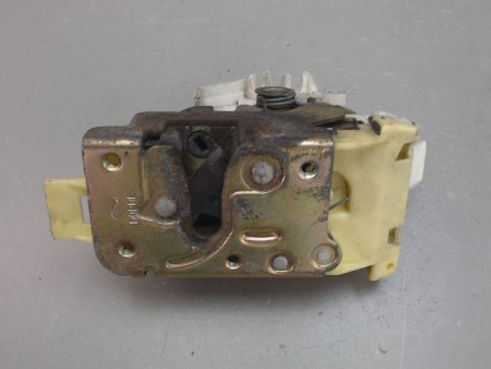 SYSTEME CONDAMNATION ARRIERE GAUCHE FORD FOCUS