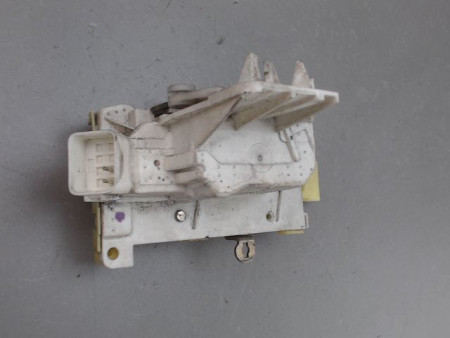 SYSTEME CONDAMNATION ARRIERE GAUCHE FORD FOCUS