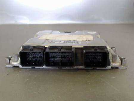 CALCULATEUR MOTEUR PEUGEOT 406