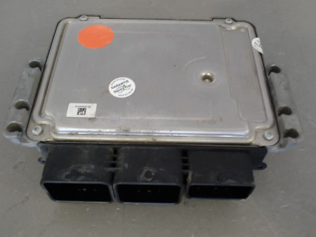 CALCULATEUR MOTEUR PEUGEOT 208