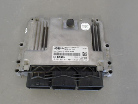 CALCULATEUR MOTEUR FORD FIESTA
