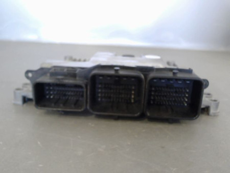 CALCULATEUR MOTEUR FORD FIESTA