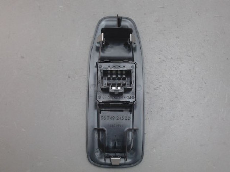 COMMANDE LEVE-GLACE PORTE AVG PEUGEOT 208