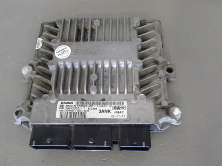 CALCULATEUR MOTEUR FORD FOCUS