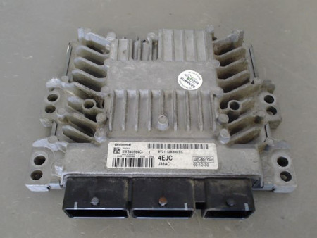 CALCULATEUR MOTEUR FORD FIESTA