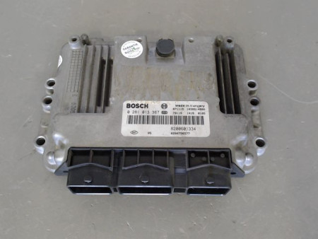 CALCULATEUR MOTEUR RENAULT MEGANE