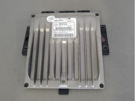 CALCULATEUR MOTEUR RENAULT MEGANE