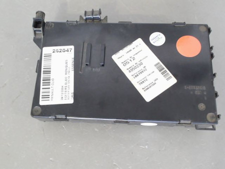 BOITIER GESTION HABITACLE RENAULT CLIO