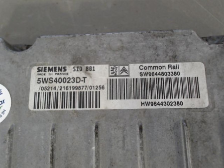 CALCULATEUR MOTEUR CITROEN XSARA