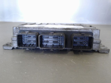 CALCULATEUR MOTEUR CITROEN XSARA