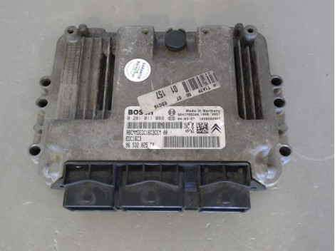 CALCULATEUR MOTEUR PEUGEOT 206