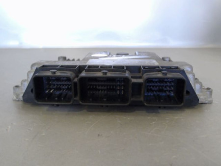 CALCULATEUR MOTEUR PEUGEOT 206