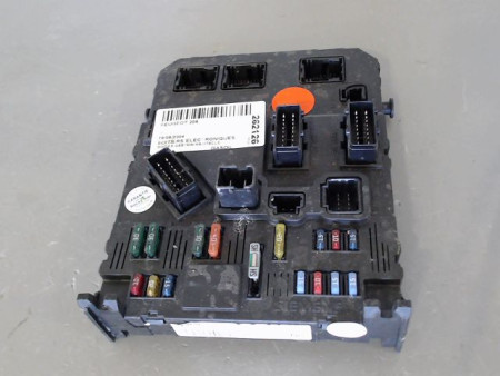 BOITIER GESTION HABITACLE PEUGEOT 206