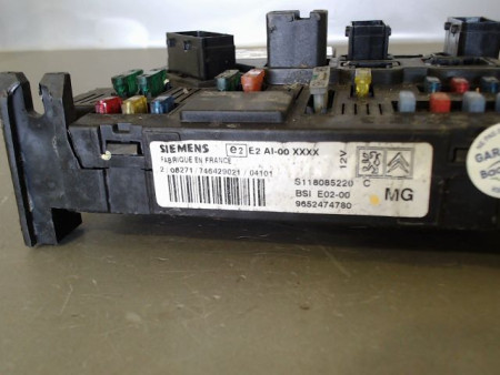 BOITIER GESTION HABITACLE PEUGEOT 206