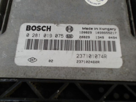 CALCULATEUR MOTEUR RENAULT MEGANE