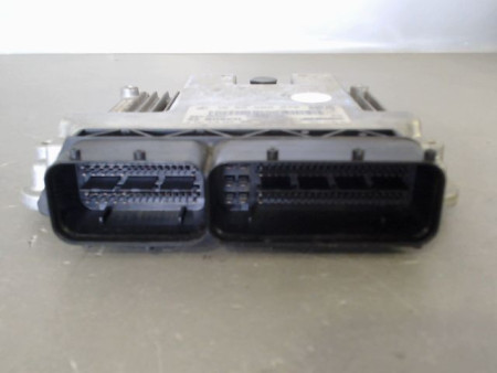 CALCULATEUR MOTEUR OPEL CORSA