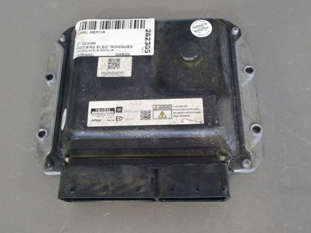 CALCULATEUR MOTEUR OPEL MERIVA