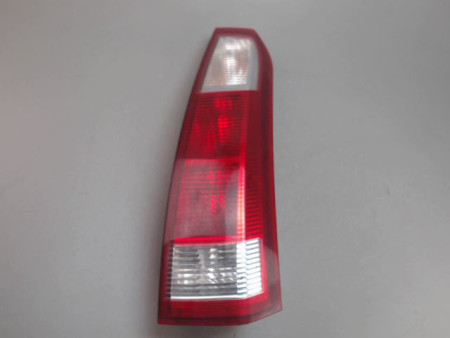 FEU ARRIERE DROIT OPEL MERIVA