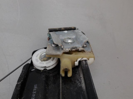 MECANISME LEVE-GLACE AVANT GAUCHE VOLKSWAGEN GOLF