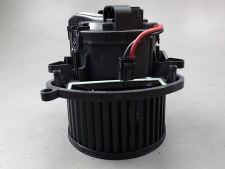 MOTEUR VENTILATEUR CHAUFFAGE RENAULT MEGANE