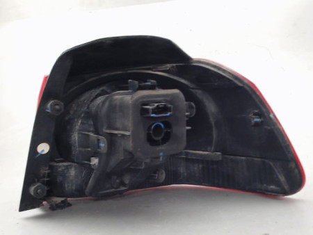 FEU ARRIERE GAUCHE  VOLKSWAGEN GOLF