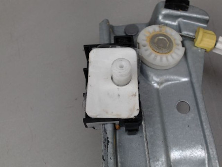 MECANISME LEVE-GLACE AVANT GAUCHE RENAULT MEGANE