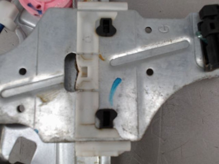 MECANISME LEVE-GLACE ARRIERE GAUCHE PEUGEOT 208
