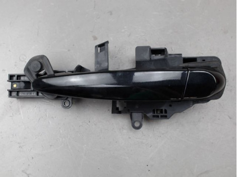 POIGNEE EXTERIEURE PORTE ARRIERE GAUCHE B.M.W. SERIE 1