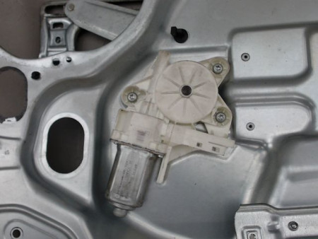 MECANISME LEVE-GLACE AVANT GAUCHE FORD FOCUS