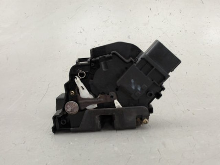 SYSTEME CONDAMNATION AVANT GAUCHE FORD FOCUS