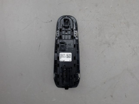 COMMANDE LEVE-GLACE PORTE AVG PEUGEOT 308