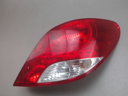 FEU ARRIERE DROIT PEUGEOT 207